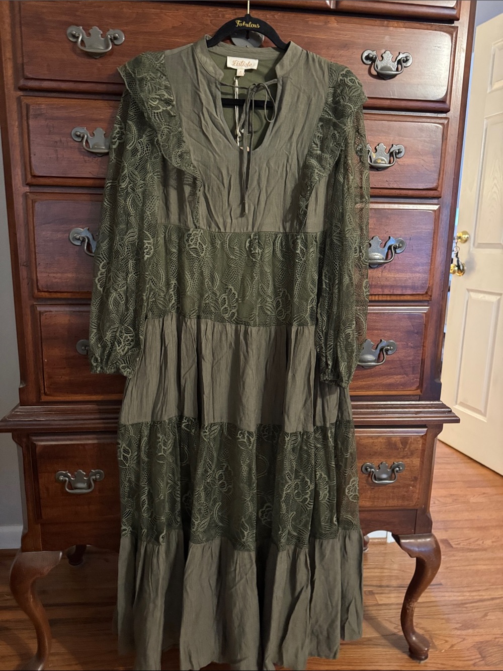 Listicle Olive Green Lace Tiered Maxi Dress